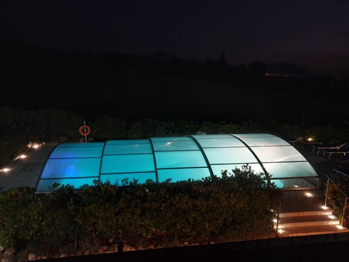 Ca Rosanna Bed & Breakfast Rocca San Felice Dış mekan fotoğraf