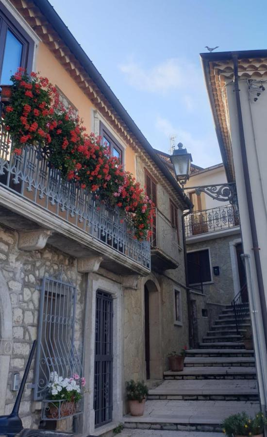 Ca Rosanna Bed & Breakfast Rocca San Felice Dış mekan fotoğraf