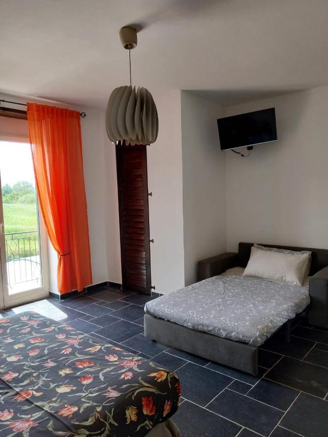 Ca Rosanna Bed & Breakfast Rocca San Felice Dış mekan fotoğraf